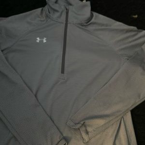 under armour gray and white stripe three quarter zip up shirt